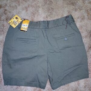 hybrid &Co kaki Green woman shorts,size 14